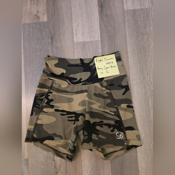 Bombshell Sportswear Camouflage Athletic Shorts - Picture 3 of 4